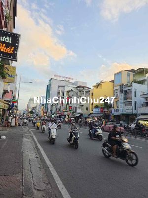 Bán nhà chính chủ mặt tiền đường Dương Bá Trạc Quận 8, 121m2, 3 tầng.