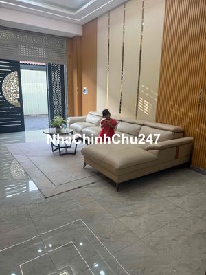 bán nhà tặng vàng cho chủ mới