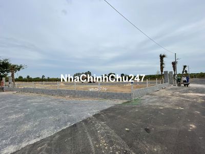 Chính chủ cần bán lô đất 2 mặt tiền tại gần khu du lich SNN Bình Châu