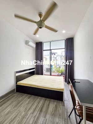 Căn hộ 1PN tách bếp ban công lớn ngay vòng xoay Dân Chủ, CMT8