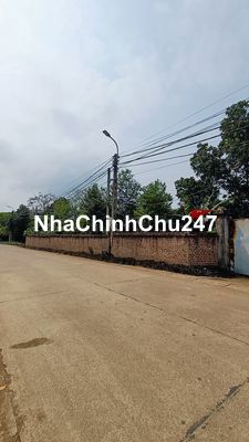 Nhà riêng chính chủ 3000m2, mặt tiền 30m, mặt đường liên xã