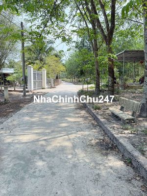 Chính chủ cần bán gấp 500 m2 đất có sẵn 100 m2 thổ cư tại TP HCM