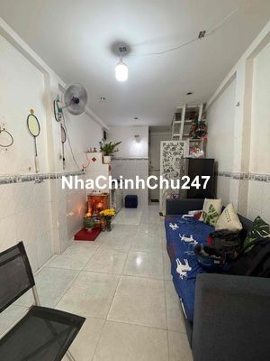 Bán nhà chính chủ Nguyễn Trãi Quận 1, 17m2, 5 tầng, 3PN, hẻm thông.