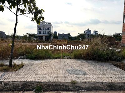 Chính chủ bán Đất ngang 6m ngay Hồ Sinh Thái KDC Tân Đô, Đức Hòa Hạ