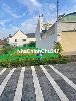 Chủ về quê bán lại lô đất 112m2 Đ Phạm Thị Thàng , giá 900tr , SHR