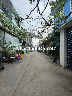 CHỦ GẤP BÁN GIẢM 400 TRIỆU
NHÀ CẤP 4 HIẾM NGAY TỈNH LỘ 10 HỒ VĂN LONG