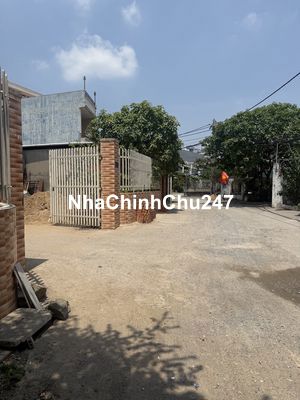 •	Chính chủ cần bán nhanh lô đất 1000m² – sổ riêng – xây dựng tự do