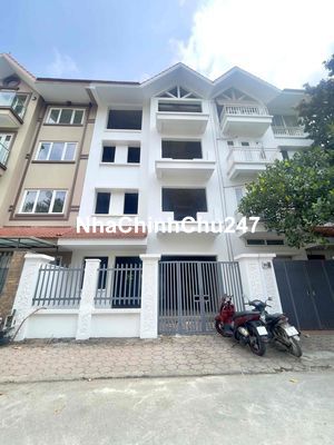 Chính Chủ Bán Biệt Thự Đỗ Đức Dục 123m2 Xây 5 Tầng