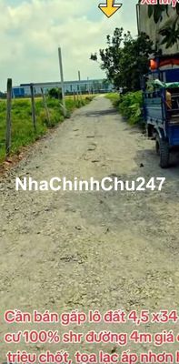 tôi chính chủ cần bán đất 4,5m*34m thổ hết đất, giá còn thương lượng
