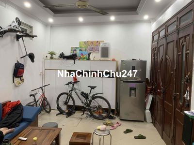 Chính chủ bán nhà 4 tầng 26 mét 3 ngủ ngõ 236/45 Đại Từ