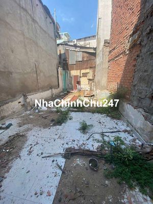 Chính chủ bán rẻ lô đất TT Q11 51m2 ( 4,7*12m) , tiện xây mới , đầu tư