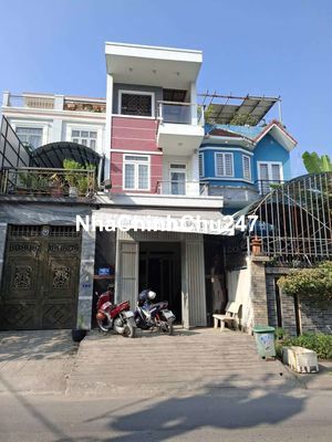 chính chủ bán nhà1 trệt 2 lầu mặt tiền đường thạnh lộc 41