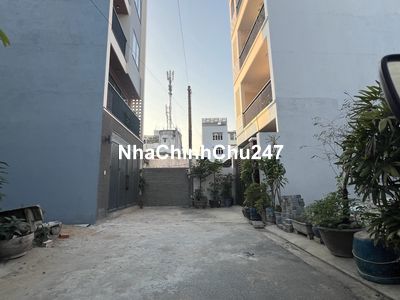 Chính chủ bán đát hẻm 496 Dương Quảng Hàm P6, dt 5.2x12m. gần bờ kè