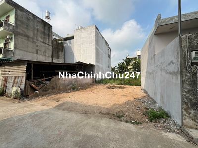 Chính chủ bán đất hẻm xe tải đường số 8 Lò Lu, sổ công chứng ngay.