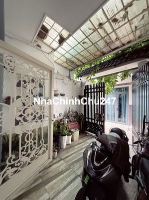 Chủ muốn bán gấp!nhà DT 85m2 tại Nguyễn Văn Nghi nở hậu đẹp.Giá 8.9 tỷ