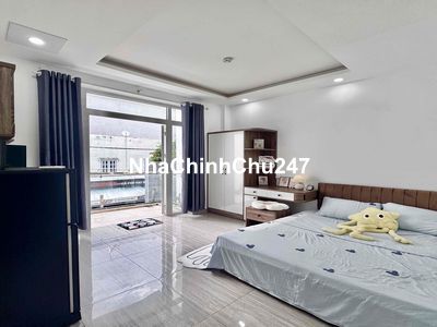 Căn hộ full nội thất mới có ban công trung tâm quận Bình Thạnh