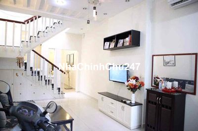 Chính chủ cần bán căn nhà hẻm xe hơi