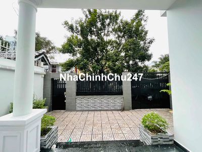 Nắm chủ, Nhà Biệt thự 10x21, Đường 8m, KDC cao cấp, Gần Gigamall