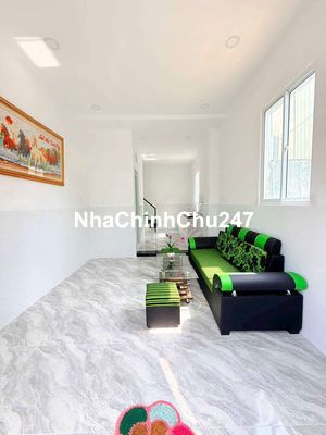 em cần bán nhà chính chủ  sổ chung khu dân cư