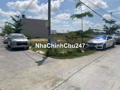 chính chủ bán 2 lô đất góc 2 mặt tiền đường huyện 19/5