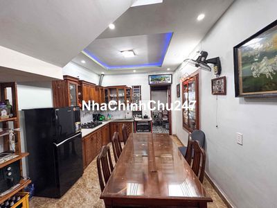 Chính chủ bán nhà 67m2 x 3 tầng ngay Chợ Hoàng Mai, giá 3 tỷ 050