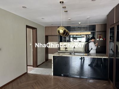 Chủ cần ra gấp căn góc, 3PN, 2WC 144m2 giá 10.25tỷ, nhà có nt, sổ sẵn 