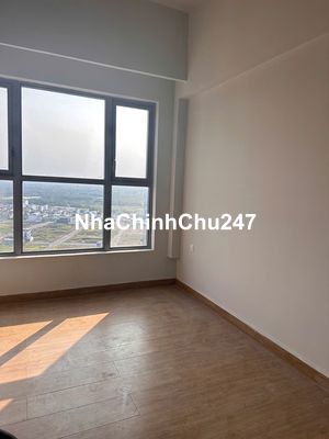 Chính chủ gửi bán căn hộ 3PN cao cấp view hồ bơi đẹp. HTCB