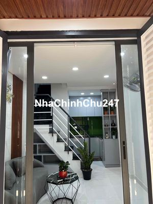 Nhà bán chính chủ sổ hồng riêng mới hoàn thiện đầy đủ tiện nghi