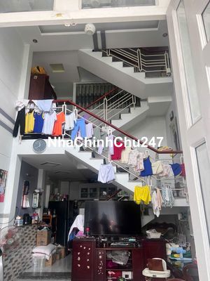 Chính chủ cần bán nhà sổ hồng chung đã đồng sở hữu.