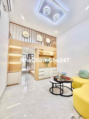 Chính chủ chào bán giúp căn hộ tập thể tầng 2 phố Lò Đúc 2PN nhà đẹp ở