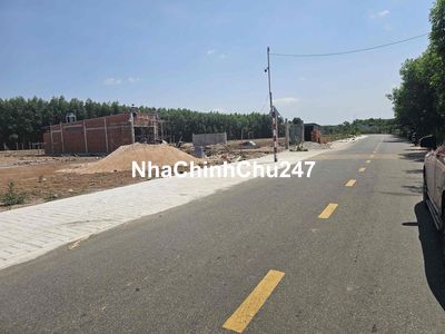 Chính chủ cần bán gấp lô đất DT 183m2 cách biển 5 phút