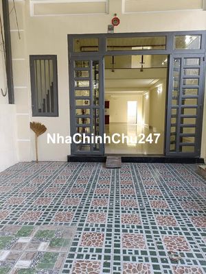 Chủ chuyển về quê nên để lại nhà 200m2 ở Đ Suối Sâu , giá 800tr , shr.