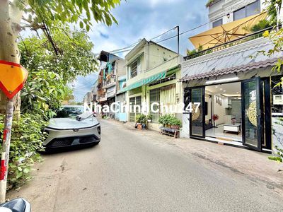 Chủ cần Bán Gấp  Nhà Phạm Văn Đồng - 4x19m - 3 tầng - Đường 7m thông