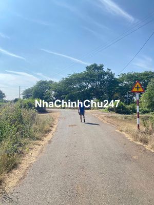 Nắm chủ 11 sào - Châu Đức -Bà Rịa -6,6 tỷ 11 sào   Hai mặt tiền nhựa