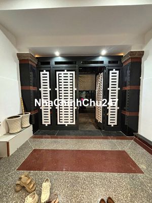 Chính chủ bán nhà mặt phố
