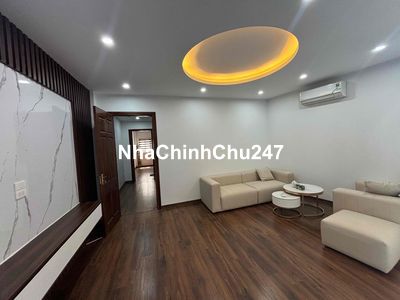 chính chủ bán nhà 58m 6 tầng mới xây thang máy phố Mai Động MT 5.5m