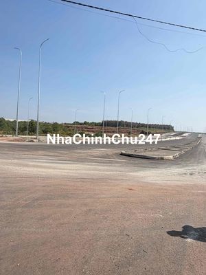 Chủ kẹt tiền cần bán nhanh cho ai thiện chí lô đất xuyên tâm 32m.