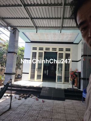 Do về gần nhà ba mẹ dễ tiện chăm sóc. nên sang lại cho người cần ở Ạ.