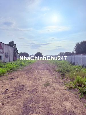 Chính chủ cần bán gấp mặt tiền Đỗ Văn Dậy, diện tích 1877m2 full thổ .