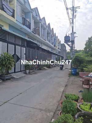 Chính chủ bán nhà 1 trệt 1 lửng 1 lầu