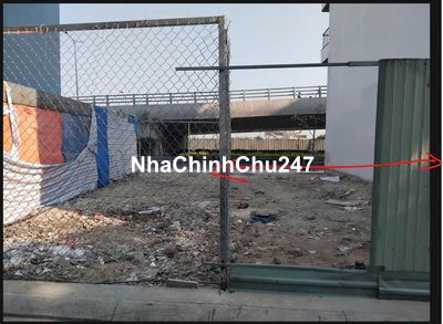 Chính chủ bán Lô đất 2 mặt tiền đối diện nhà ga T3