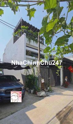 Chính chủ cần bán nhà 2 tầng full nội thất, có bãi ô tô, hồ Koi sân th