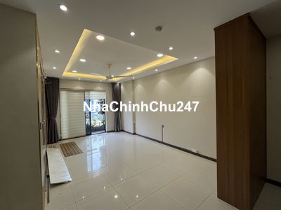 Chính chủ bán căn góc 3PN View Quận 1 Landmark sẵn sổ hồng 9,5 tỷ VND