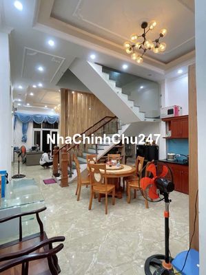 Nhà chính chủ bán