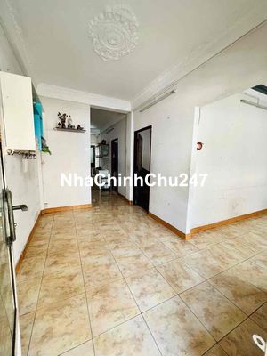CẦN BÁN GẤP CĂN HỘ CC Âu Cơ CHÍNH CHỦ Q11 - miễn Trung gian