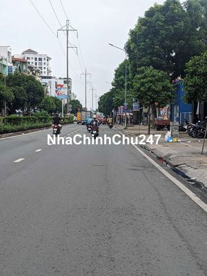 NHÀ CHÍNH CHỦ Q11 - LẠC LONG QUÂN - 2 TẦNG - 68m2 - HẺM ÔTÔ