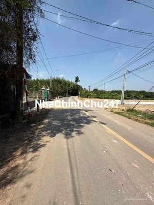 chủ cần bán lô đất góc 2 mặt tiền ngay đường Hương Lộ 15