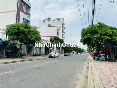 Chủ Bán Gấp Gần 1000m2 Mặt Tiền Đường Thích Quảng Đức, P Long Khánh