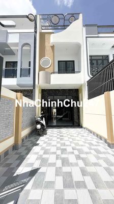 bán nhà mới xây chính chủ đã hoang công giá rẻ 2 tỷ 4