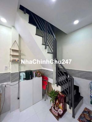 BÁN NHÀ PHẠM NGỌC CHỢ TÂN HƯƠNG QUẬN TÂN PHÚ 24m² 2TẦNG HXH CHÍNH CHỦ